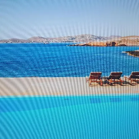 Villa With Views And Sea Waves Holiday home